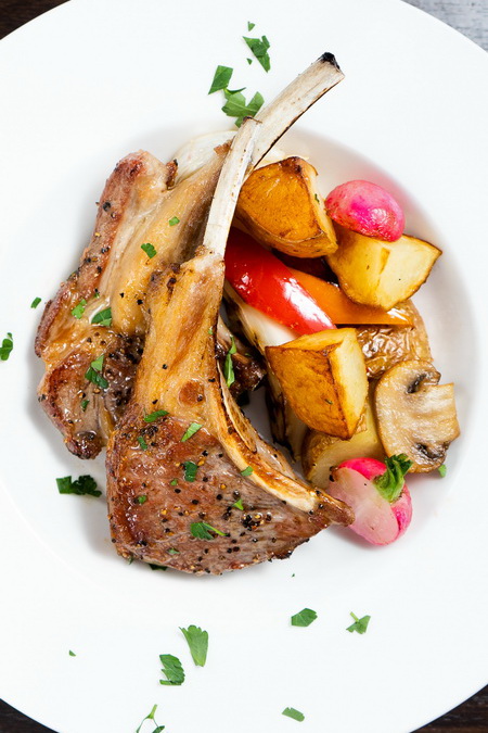 【プロトン凍結】生ラムチョップステーキ/1本120g～/真空パック