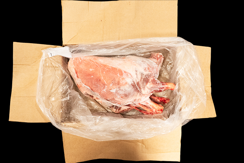 [【特価】パタゴニアンラム1頭分枝肉11.70kg(頭・内臓無し)送料無料]